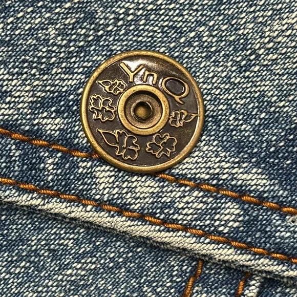 NWT YnQ Signature Distressed Cropped Denim Jacket Medium Blue Jean Jacket Trendy - Picture 10 of 16